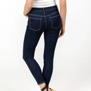 Harper Heritage Dark wash